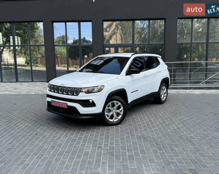 Белый Джип Компас, объемом двигателя 2 л и пробегом 20 тыс. км за 25000 $, фото 1 на Automoto.ua