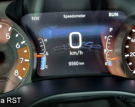 Белый Джип Компас, объемом двигателя 2 л и пробегом 9 тыс. км за 21000 $, фото 1 на Automoto.ua