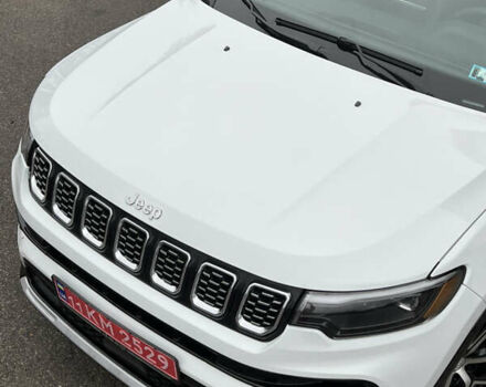 Білий Джип Compass, об'ємом двигуна 2 л та пробігом 3 тис. км за 24300 $, фото 1 на Automoto.ua