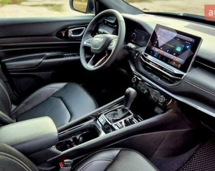 Белый Джип Компас, объемом двигателя 2 л и пробегом 7 тыс. км за 23999 $, фото 6 на Automoto.ua