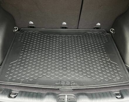 Білий Джип Compass, об'ємом двигуна 2 л та пробігом 3 тис. км за 24300 $, фото 21 на Automoto.ua