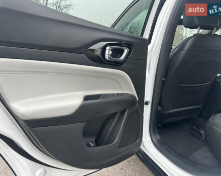 Білий Джип Compass, об'ємом двигуна 2 л та пробігом 19 тис. км за 21700 $, фото 29 на Automoto.ua