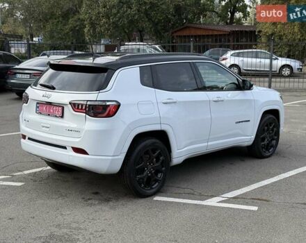 Білий Джип Compass, об'ємом двигуна 2 л та пробігом 2 тис. км за 22900 $, фото 2 на Automoto.ua
