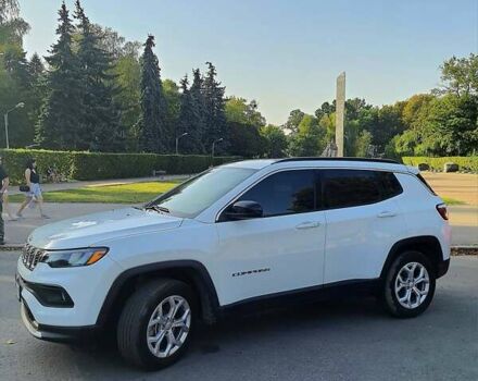 Белый Джип Компас, объемом двигателя 2 л и пробегом 20 тыс. км за 25200 $, фото 4 на Automoto.ua