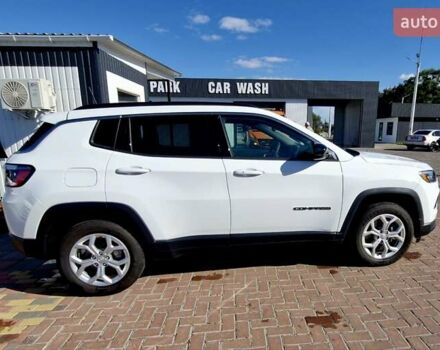 Белый Джип Компас, объемом двигателя 2 л и пробегом 4 тыс. км за 20499 $, фото 10 на Automoto.ua