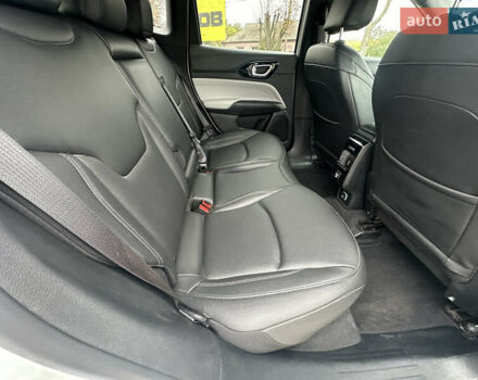 Білий Джип Compass, об'ємом двигуна 2 л та пробігом 19 тис. км за 21700 $, фото 17 на Automoto.ua