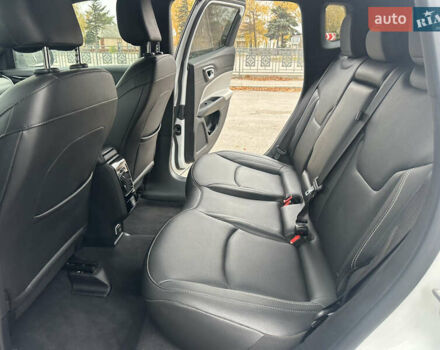 Білий Джип Compass, об'ємом двигуна 2 л та пробігом 19 тис. км за 21700 $, фото 32 на Automoto.ua