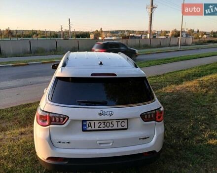 Белый Джип Компас, объемом двигателя 2 л и пробегом 8 тыс. км за 21990 $, фото 3 на Automoto.ua