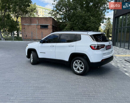 Білий Джип Compass, об'ємом двигуна 2 л та пробігом 20 тис. км за 22900 $, фото 4 на Automoto.ua