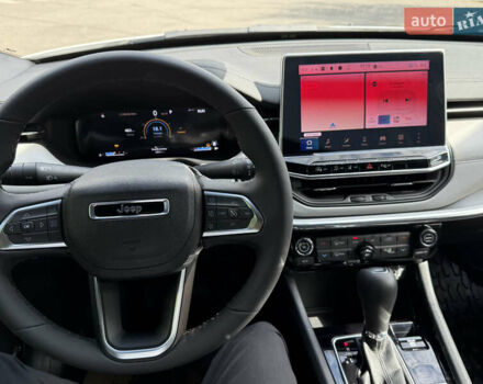 Білий Джип Compass, об'ємом двигуна 2 л та пробігом 4 тис. км за 28500 $, фото 13 на Automoto.ua