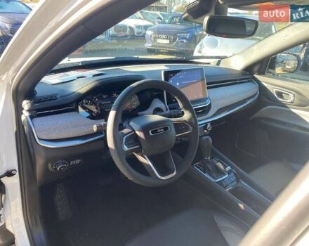 Білий Джип Compass, об'ємом двигуна 2 л та пробігом 24 тис. км за 22500 $, фото 10 на Automoto.ua