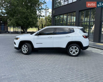 Белый Джип Компас, объемом двигателя 2 л и пробегом 20 тыс. км за 25000 $, фото 3 на Automoto.ua