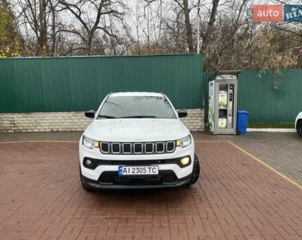 Белый Джип Компас, объемом двигателя 2 л и пробегом 8 тыс. км за 19800 $, фото 35 на Automoto.ua
