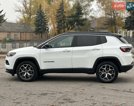 Білий Джип Compass, об'ємом двигуна 2 л та пробігом 19 тис. км за 21700 $, фото 13 на Automoto.ua