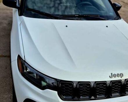 Белый Джип Компас, объемом двигателя 2 л и пробегом 7 тыс. км за 23999 $, фото 25 на Automoto.ua