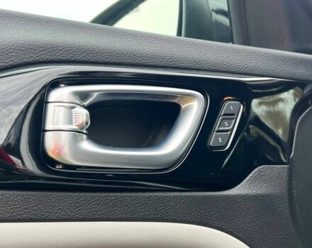 Білий Джип Compass, об'ємом двигуна 2 л та пробігом 3 тис. км за 24300 $, фото 11 на Automoto.ua