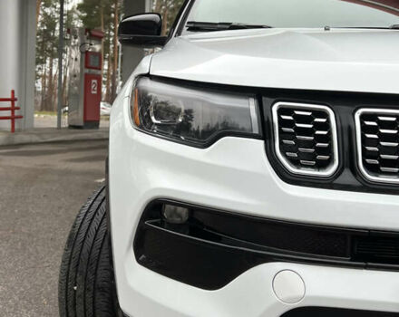 Белый Джип Компас, объемом двигателя 2 л и пробегом 3 тыс. км за 24300 $, фото 3 на Automoto.ua