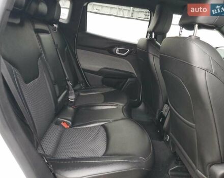 Белый Джип Компас, объемом двигателя 2 л и пробегом 14 тыс. км за 7900 $, фото 10 на Automoto.ua