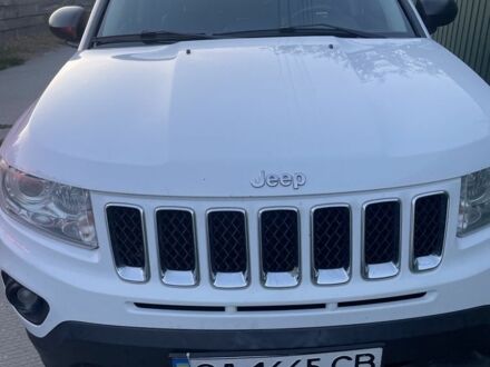 Белый Джип Компас, объемом двигателя 2.4 л и пробегом 218 тыс. км за 9500 $, фото 1 на Automoto.ua