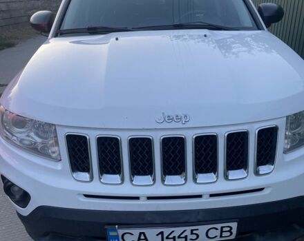 Белый Джип Компас, объемом двигателя 2.4 л и пробегом 218 тыс. км за 9500 $, фото 1 на Automoto.ua