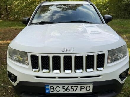 Белый Джип Компас, объемом двигателя 2.2 л и пробегом 250 тыс. км за 9900 $, фото 1 на Automoto.ua