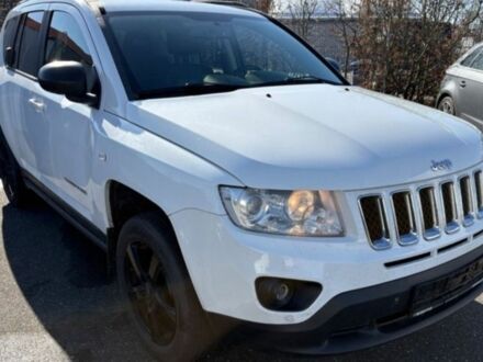 Білий Джип Compass, об'ємом двигуна 2.2 л та пробігом 180 тис. км за 3463 $, фото 1 на Automoto.ua