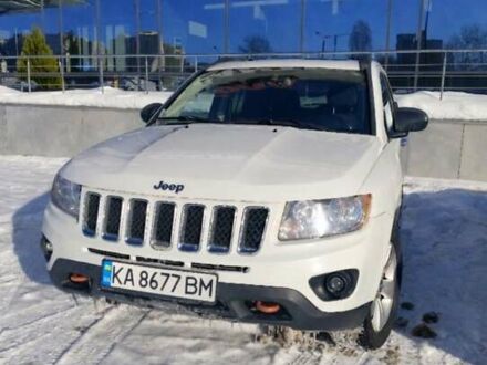 Белый Джип Компас, объемом двигателя 2.36 л и пробегом 198 тыс. км за 9300 $, фото 1 на Automoto.ua