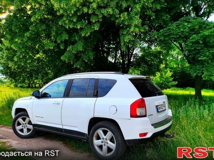 Белый Джип Компас, объемом двигателя 2.2 л и пробегом 150 тыс. км за 11000 $, фото 1 на Automoto.ua