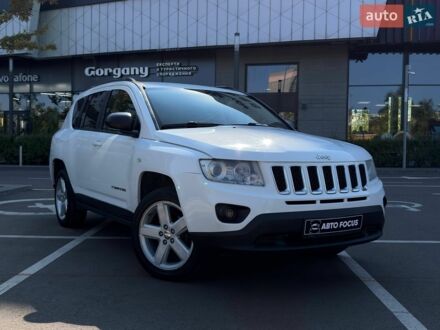 Білий Джип Compass, об'ємом двигуна 2.36 л та пробігом 228 тис. км за 9990 $, фото 1 на Automoto.ua