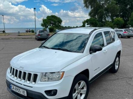 Білий Джип Compass, об'ємом двигуна 2.4 л та пробігом 178 тис. км за 9800 $, фото 1 на Automoto.ua