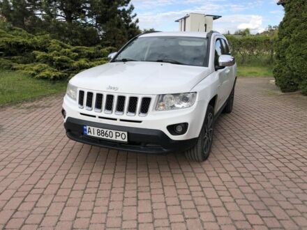 Джип Компас 2012 в Вышгороде на Automoto.ua Белый Джип Компас, объемом двигателя 2.4 л и пробегом 151 тыс. км за 7800 $, фото 1 на Automoto.ua
