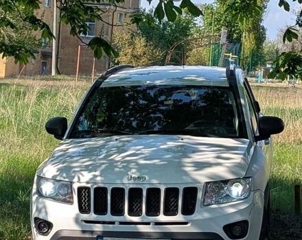 Білий Джип Compass, об'ємом двигуна 2.14 л та пробігом 196 тис. км за 5000 $, фото 1 на Automoto.ua