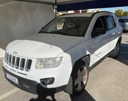 Білий Джип Compass, об'ємом двигуна 2.2 л та пробігом 235 тис. км за 4490 $, фото 1 на Automoto.ua