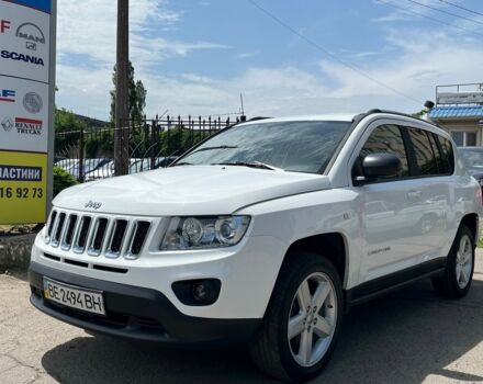 Белый Джип Компас, объемом двигателя 24 л и пробегом 76 тыс. км за 11500 $, фото 1 на Automoto.ua
