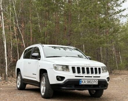 Белый Джип Компас, объемом двигателя 2.36 л и пробегом 239 тыс. км за 8299 $, фото 1 на Automoto.ua