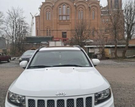 Белый Джип Компас, объемом двигателя 2 л и пробегом 215 тыс. км за 8900 $, фото 1 на Automoto.ua