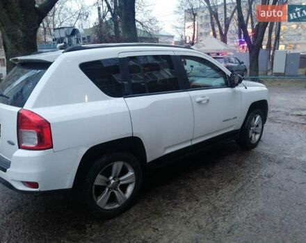 Білий Джип Compass, об'ємом двигуна 2.36 л та пробігом 151 тис. км за 8999 $, фото 1 на Automoto.ua