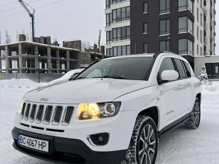 Білий Джип Compass, об'ємом двигуна 2.36 л та пробігом 107 тис. км за 11100 $, фото 1 на Automoto.ua