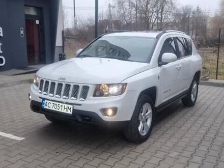 Джип Компас 2013 в Луцке на Automoto.ua Белый Джип Компас, объемом двигателя 2.36 л и пробегом 182 тыс. км за 10000 $, фото 1 на Automoto.ua