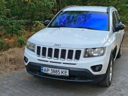 Білий Джип Compass, об'ємом двигуна 2 л та пробігом 270 тис. км за 7500 $, фото 1 на Automoto.ua