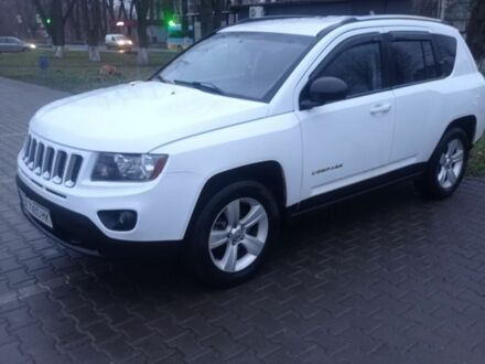 Белый Джип Компас, объемом двигателя 2.4 л и пробегом 175 тыс. км за 9700 $, фото 1 на Automoto.ua