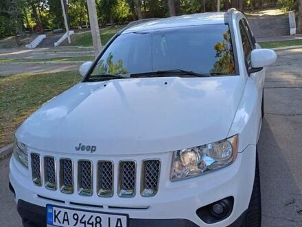 Джип Compass 2014 у Дніпро (Дніпропетровську) на Automoto.ua Білий Джип Compass, об'ємом двигуна 0 л та пробігом 208 тис. км за 11000 $, фото 1 на Automoto.ua