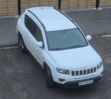 Білий Джип Compass, об'ємом двигуна 2.36 л та пробігом 192 тис. км за 9500 $, фото 1 на Automoto.ua