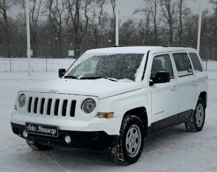 Білий Джип Compass, об'ємом двигуна 0 л та пробігом 135 тис. км за 9999 $, фото 1 на Automoto.ua