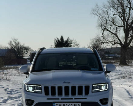 Білий Джип Compass, об'ємом двигуна 2.36 л та пробігом 227 тис. км за 10500 $, фото 1 на Automoto.ua