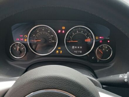 Білий Джип Compass, об'ємом двигуна 2.4 л та пробігом 73 тис. км за 9500 $, фото 1 на Automoto.ua