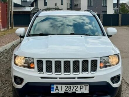 Білий Джип Compass, об'ємом двигуна 2.36 л та пробігом 208 тис. км за 12200 $, фото 1 на Automoto.ua