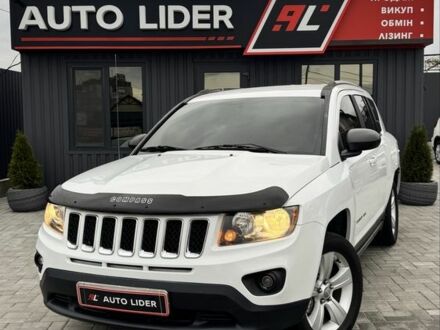 Білий Джип Compass, об'ємом двигуна 2.4 л та пробігом 122 тис. км за 10900 $, фото 1 на Automoto.ua