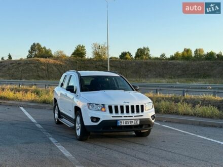 Белый Джип Компас, объемом двигателя 2.36 л и пробегом 97 тыс. км за 10300 $, фото 1 на Automoto.ua