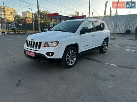 Білий Джип Compass, об'ємом двигуна 2 л та пробігом 167 тис. км за 10500 $, фото 1 на Automoto.ua
